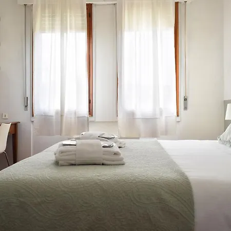 Welc-om Portello Bright Flat Free Parking Apartment